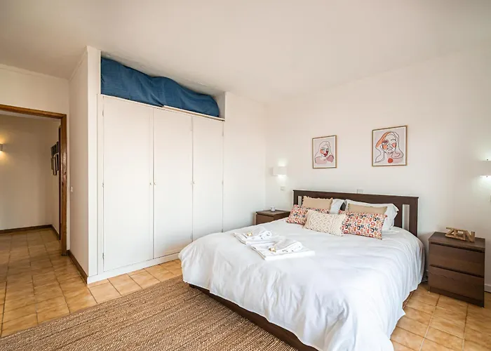 Beguest Clube Da Rocha